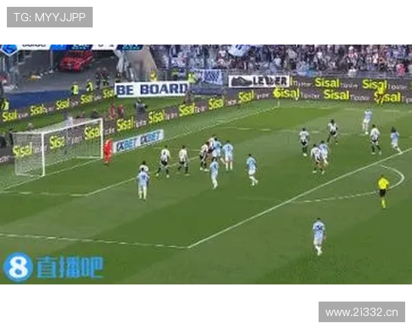 不满卡卢卢红牌怒喷裁判半场后 不满卡卢卢红牌怒喷裁判半场后